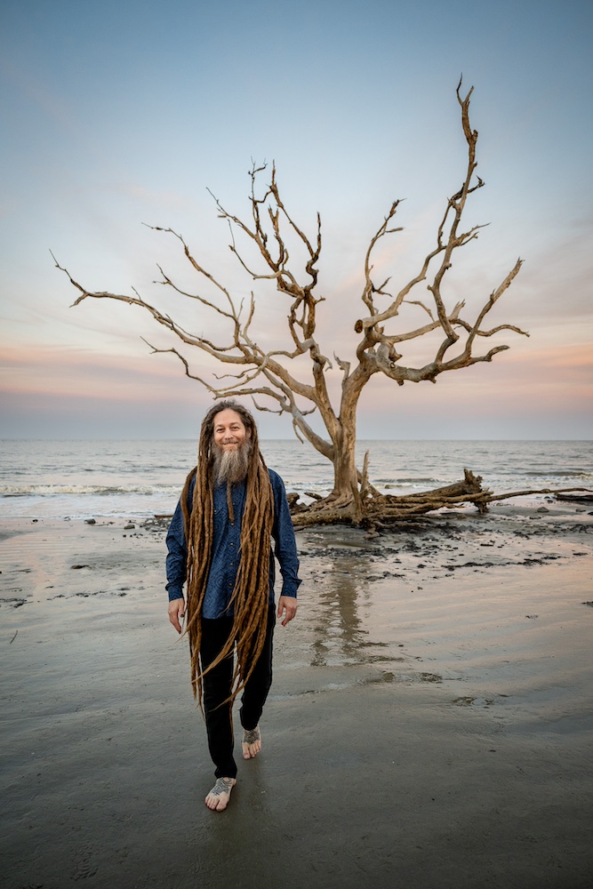 Mike Love ph Jackson Tyler Eddy